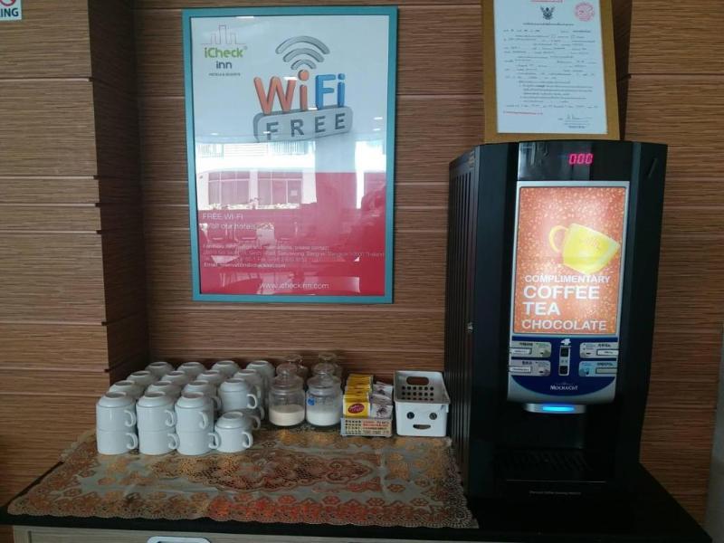 Icheck Residences Khách sạn hẻo lánh Patong